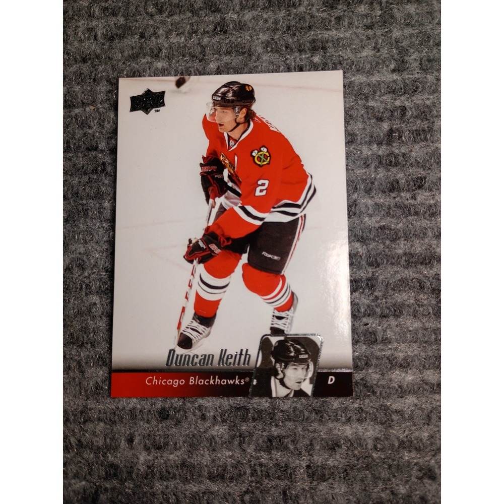 2010-2011 Upper Deck Chicago Blackhawks Duncan Keith Hockey Card #155